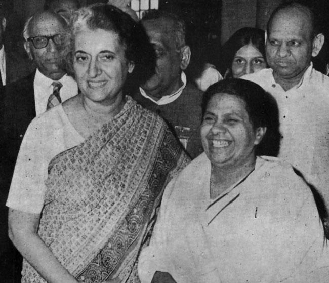 Juthika Roy with Indira Gandhi