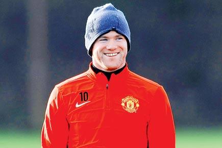 Man U manager David Moyes mum over Wayne Rooney contract