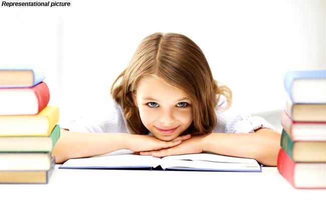 Hatke news: 9-year-old UK girl finishes 364 books in 7 months