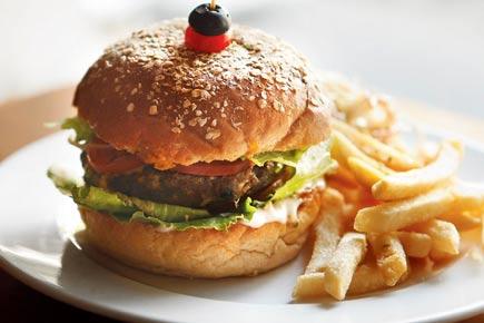 Recipe: Chef Subhash Shirke's Double Cheddar Beef burger