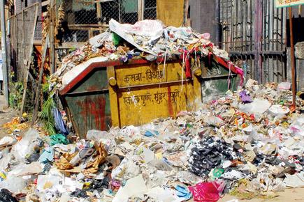 BJP members dump filth on civic chief's table