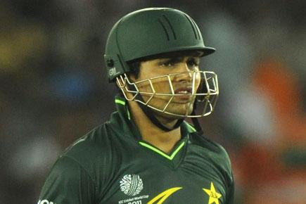 Kamran Akmal, Shoaib Malik recalled for World T20; injury rules Mohammad Irfan out