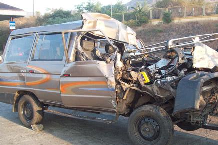 Eight die in Odisha car accident