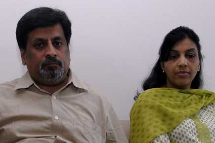 Talwars move HC for stay on release of movie on Aarushi case