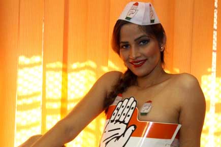 Now, a starlet bares it all for Rahul Gandhi