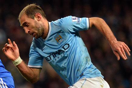 Manchester City lose Pablo Zabaleta for a month