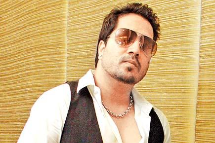 I am waiting for Salman Khan to get married: Mika Singh