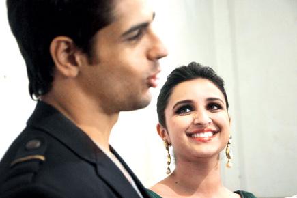 Sidharth, Parineeti share a fun moment on sets of 'DID'