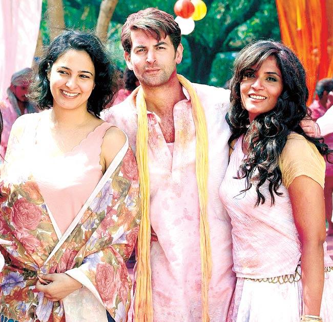Director Prerna Wadhawan, Neil Nitin Mukesh and Richa Chadha on the sets of 