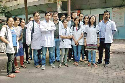 Rajawadi Hospital: Patient slashes doctor, colleagues go on strike