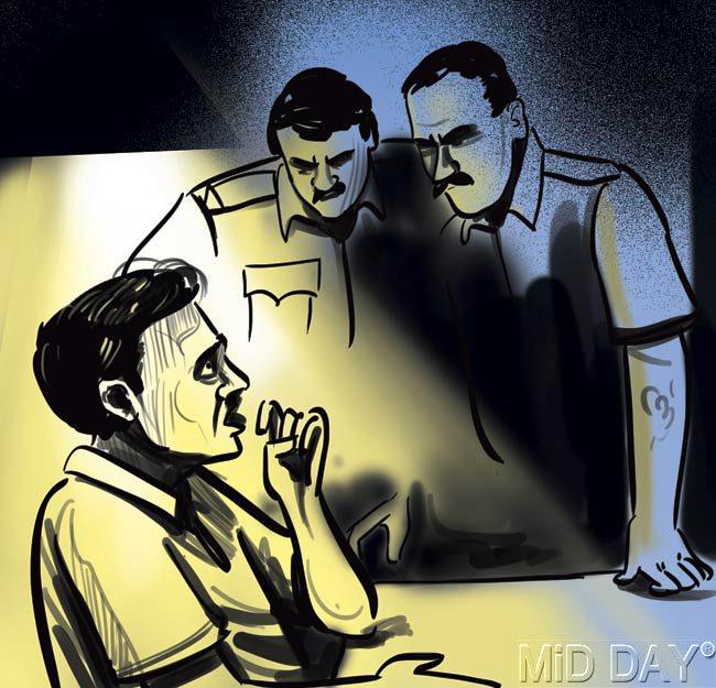 Police also started questioning Das, a Bihar resident, the same night. “He was giving evasive answers and murmurs in replies. After a tough interrogation, he confessed to the plot. They had been inspired by the recent heist in which employees robbed a courier company of Rs 6 crore valuables. They (Das and Mishra) wanted to get rich quick, and thought their plan was foolproof,” said an officer from Kherwadi police station. The duo had read newspaper reports about the heist that had also occurred at Kherwadi signal. Das was arrested on January 18, while Mishra is still absconding with the gold. Senior Inspector Ashok Kadam said, “We have registered the case and have arrested one accused. We hope to arrest the other one and recover the valuables soon.”