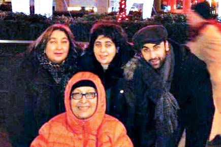 Ranbir spends some quality time with relatives in New York
