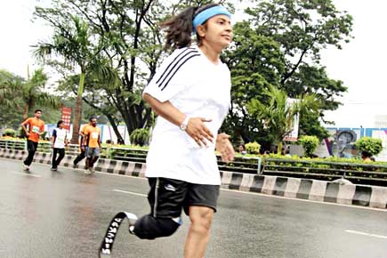 Only woman in team of blade runners to participate in Mumbai Marathon