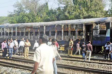 Fire on Mumbai-Dehradun Express: Meet the people who saved many lives
