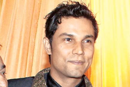 Took a risk playing gay in 'Bombay Talkies': Randeep Hooda