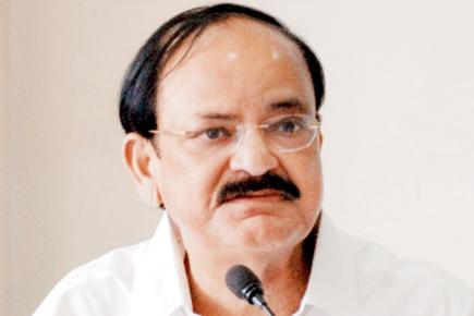 Immoral of AAP to align with Congress: Venkaiah Naidu