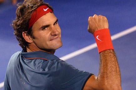 Australian Open: Federer stuns Murray in quarters