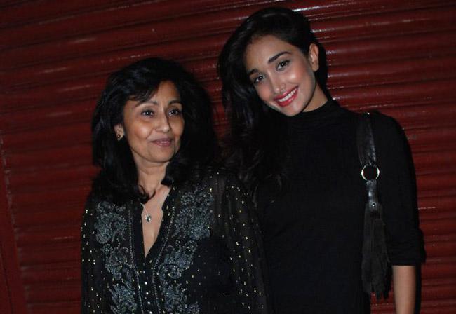 Jiah Khan with her mother Rabiya
