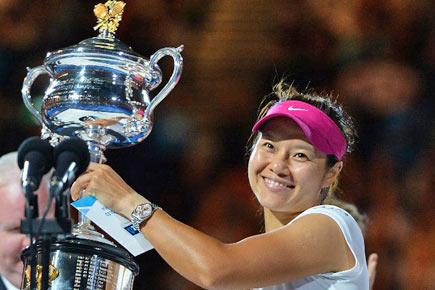 China's Li Na wins her first Australian Open title