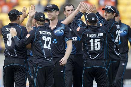 New Zealand crush India; Dhoni & Co lose second overseas series in a row