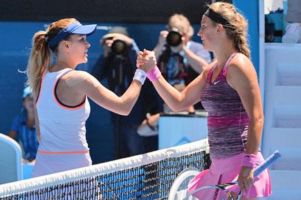 Australian Open: Radwanska knocks champion Azarenka out