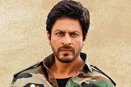 Two hours after being injured, SRK returns to work