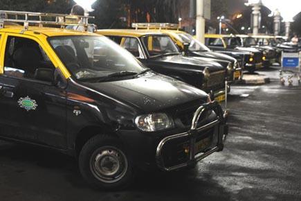 Mumbai gets its first black and yellow cab booking mobile application