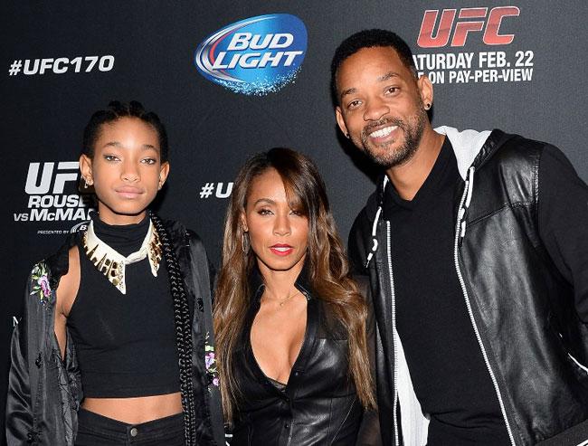 Willow Smith with parents Jada Pinkett Smith and Will Smith