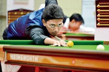 Narrow win for  Dhruv Sitwala in CCI Classic Billiards and Snooker Tournament 