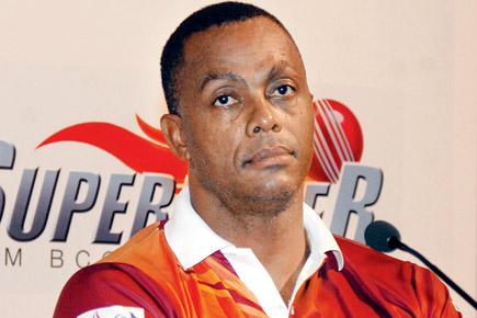 Courtney Walsh appointed Bangladesh's bowling coach