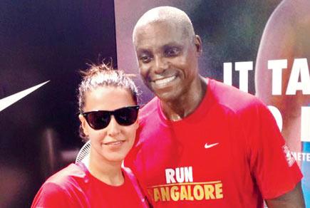 Neha Dhupia meeting the legend, Carl Lewis