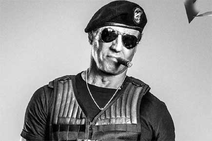 'The Expendables 3' stars' perform stunts on the way to Cannes