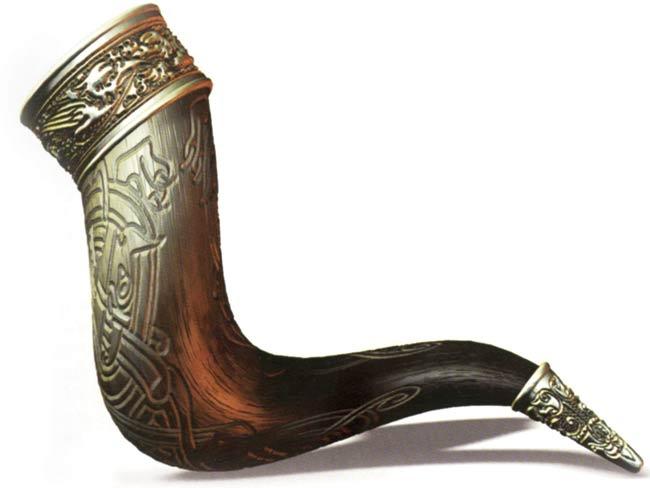 When the Saxons invaded Europe, they brought with them drinking horns (shown adjacent)— hollow horns of bovid animals which were treated to make them safe to consume liquor from. The designs were later recreated in materials like gold, silver and  fine glass. 