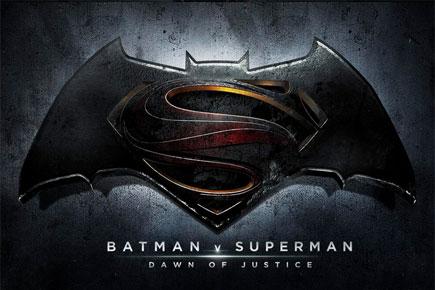 Revealed: 'Batman V Superman: Dawn of Justice' title and logo
