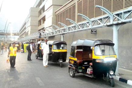Mumbai auto drivers fleece passengers at T2 with 'entry fee'