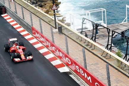 Monaco GP: Fernando Alonso fastest in rain-hit second practice