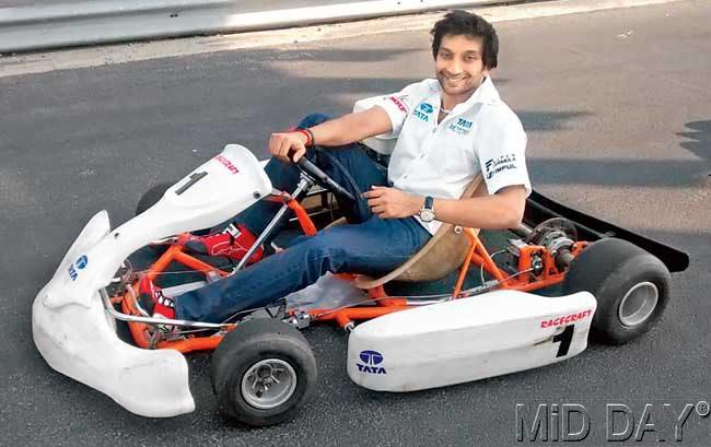 Narain Karthikeyan drives a go-kart during a promotional event at the Kari Motor Speedway in Coimbatore on Thursday. Pic/Ashwin Ferro