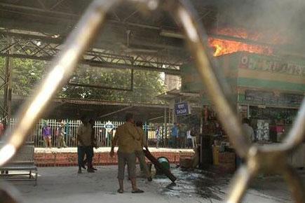 Fire breaks out at railway canteen in Dadar; no casualties reported