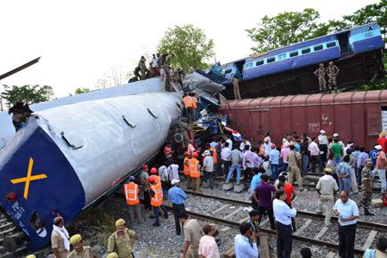 Gorakhdham train accident: Toll rises to 28, probe begins Thursday