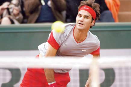 French Open: Roger Federer enters Round 3 with his 60th win