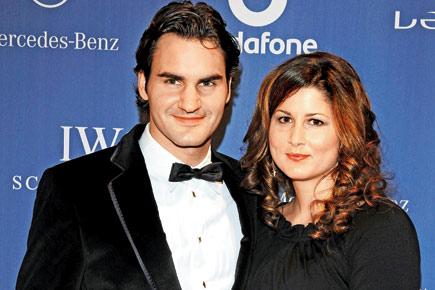 Roger Federer pulls out of Madrid to be with pregnant wife