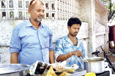 Proud to be a 'chaiwala', just like Modi: Pune tea vendor