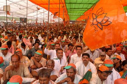 Gujarat: BJP leads in 24 seats, Narendra Modi ahead by 2,08,000 votes in Vadodara