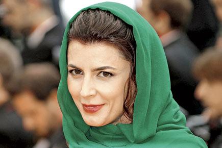 Iranian actress Leila Hatami apologises for kissing Cannes President