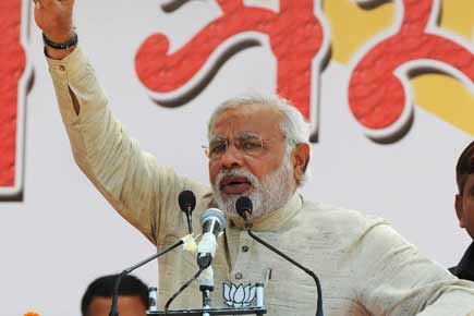 Elections 2014: Narendra Modi plays 