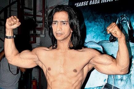 Vinod Khanna and Suneil Shetty promote 'Koyelaanchal'