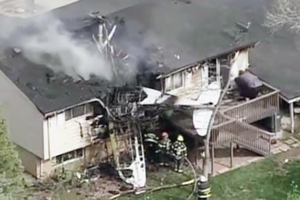 Plane crashes into house in Colorado