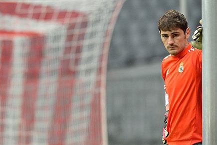 Real Madrid and Spain goalkeeper Iker Casillas pays 1.6 mn euros to taxman