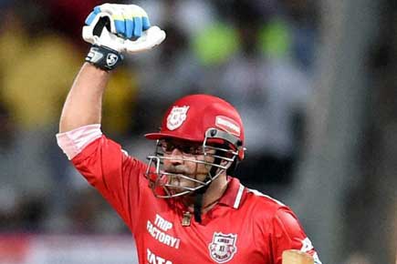 IPL 7: Sehwag's blistering ton sends KXIP into maiden IPL final