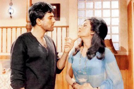 Classic Rajesh Khanna starrer 'Ittefaaq' to be remade